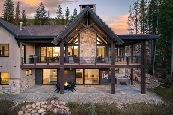 Lakota Trail Home 2225